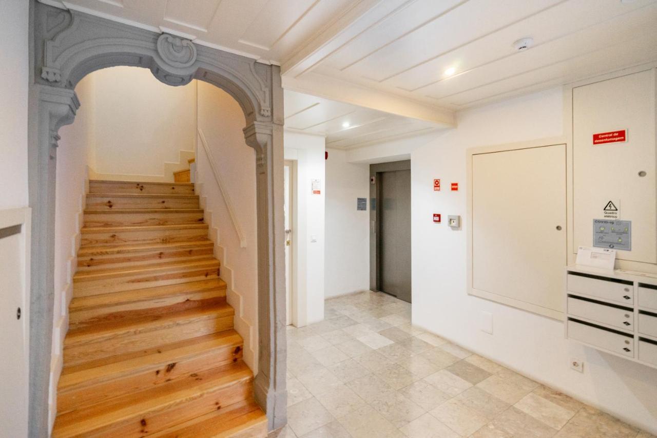 Whome Intendente Modern 1-Bed W/ Lift & Ac In Top Notch Location リスボン エクステリア 写真