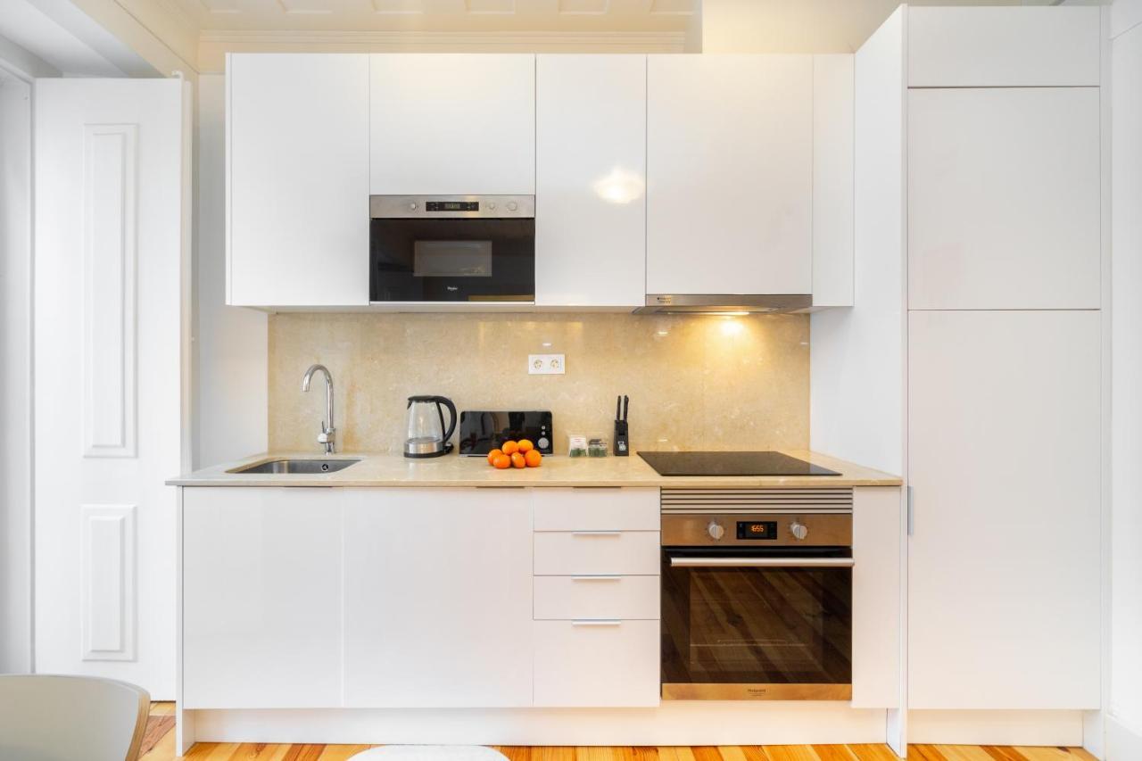 Whome Intendente Modern 1-Bed W/ Lift & Ac In Top Notch Location リスボン エクステリア 写真