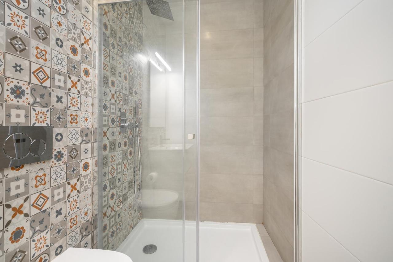 Whome Intendente Modern 1-Bed W/ Lift & Ac In Top Notch Location リスボン エクステリア 写真